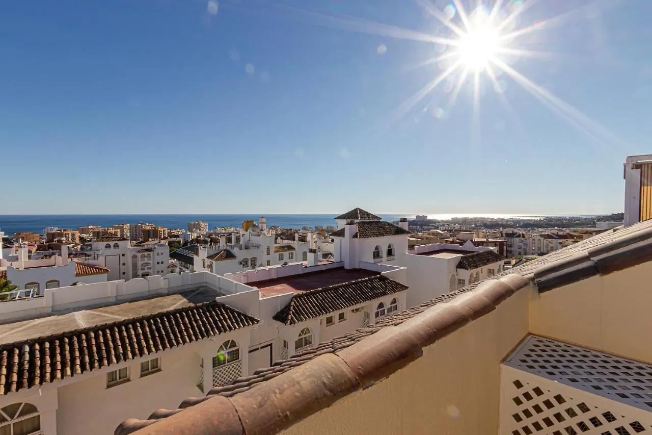 Apartment 797 Holiday Rentals -Lujoso Atico Duplex En El Centro De Benalmadena